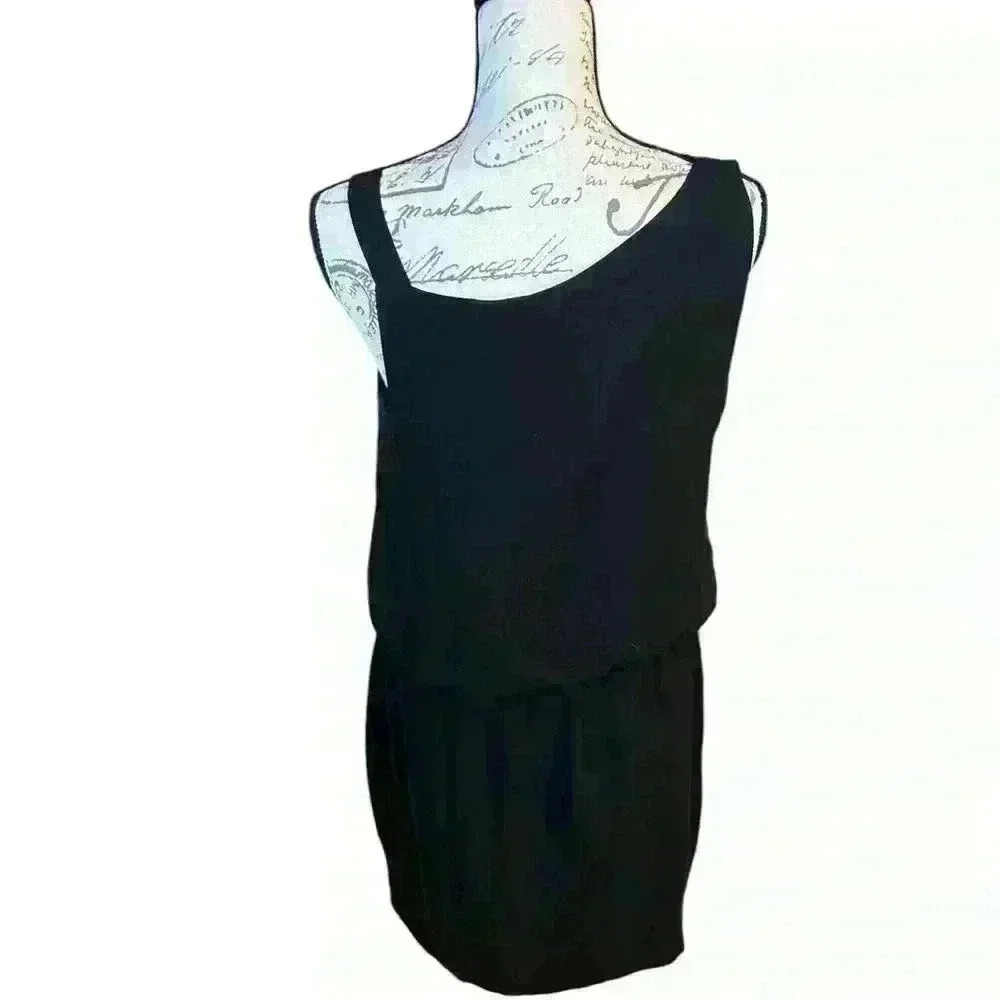 THEORY BLACK Dreas with Unique Neckline and Pockets 🖤 - Picture 8 of 10